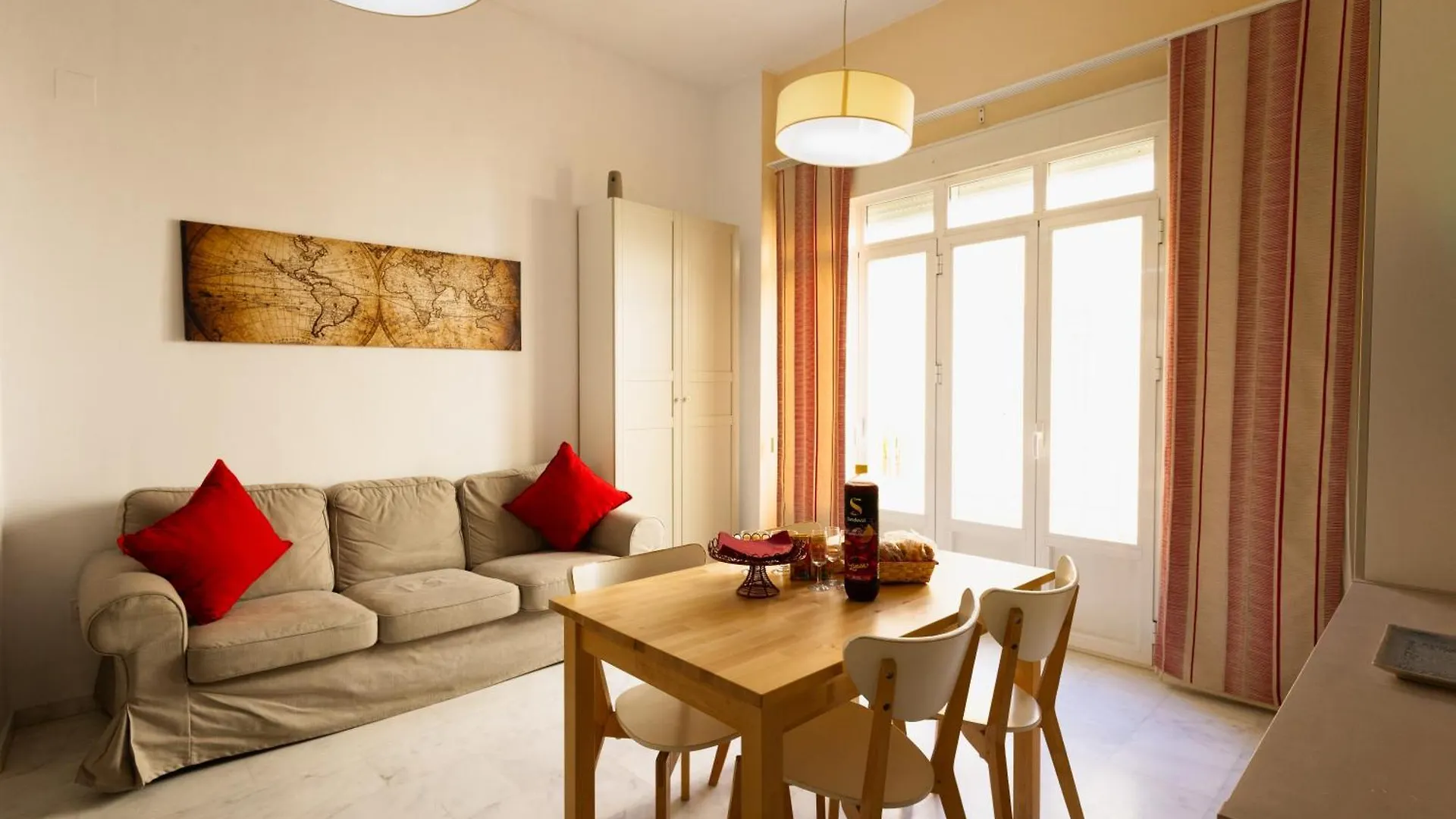 Apartamento Acogedor En Triana Sevilla España